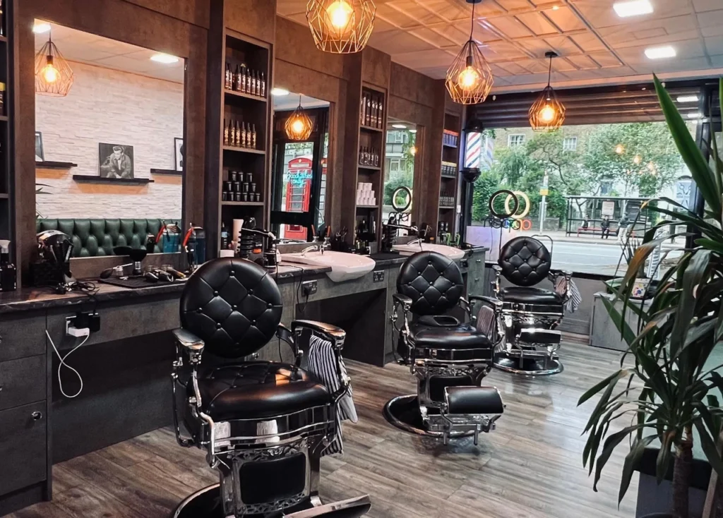 barbershop-london-tradytsii-naikrashchi-zaklady-ta-sekrety-cholovichoho-hruminhu-946a