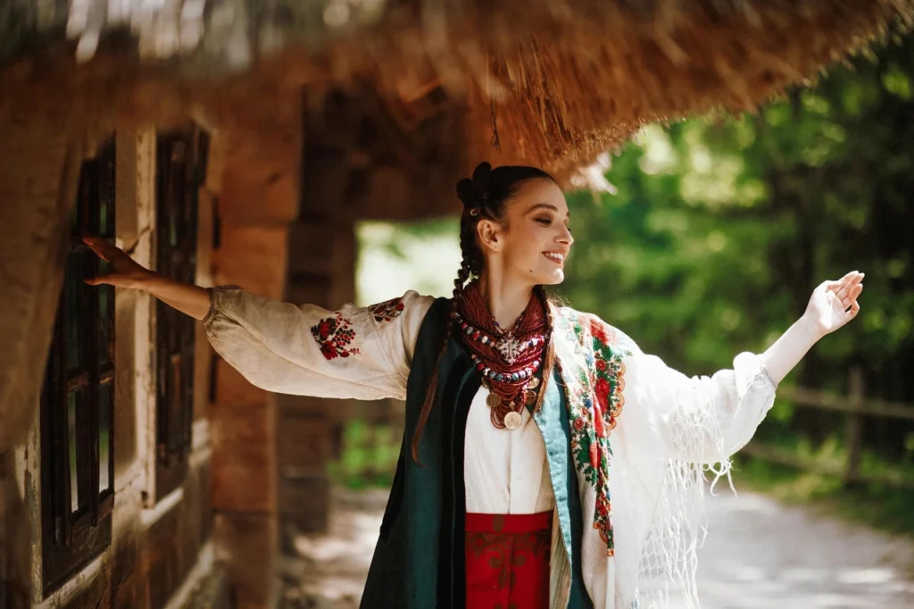 zabuti-ukrainski-zhinochi-imena-perlyny-narodnoi-dushi-shcho-znovu-zasiaialy-2c56