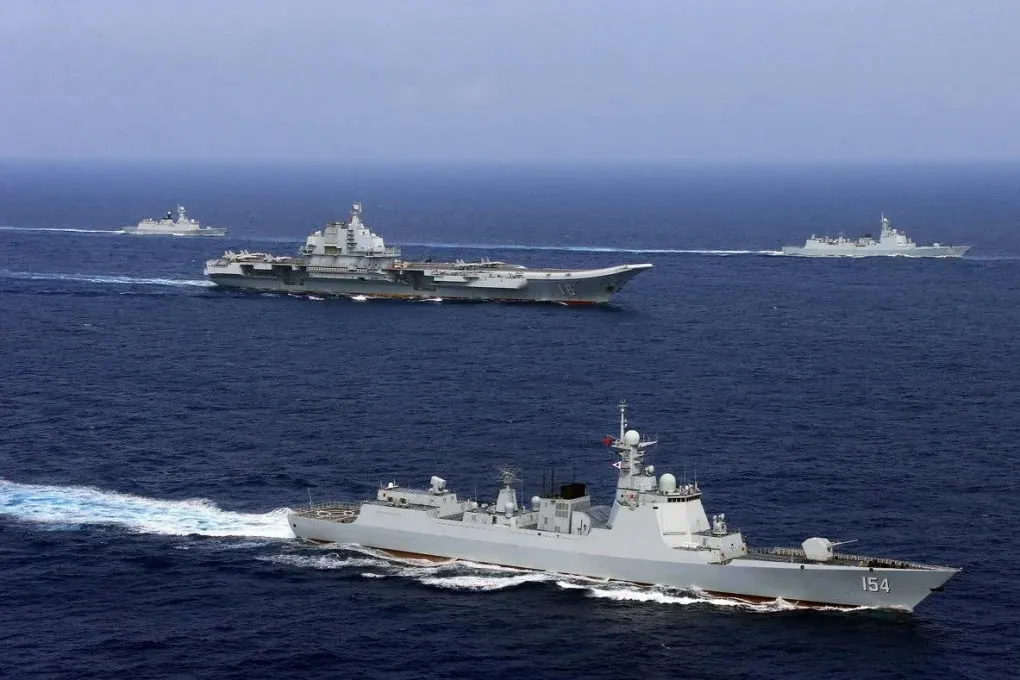 Військові кораблі Росії та Китаю під час спільних морських навчань у Жовтому морі