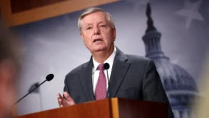 Сенатор Ліндсі Грем виступає щодо санкцій проти Росії в Сенаті США