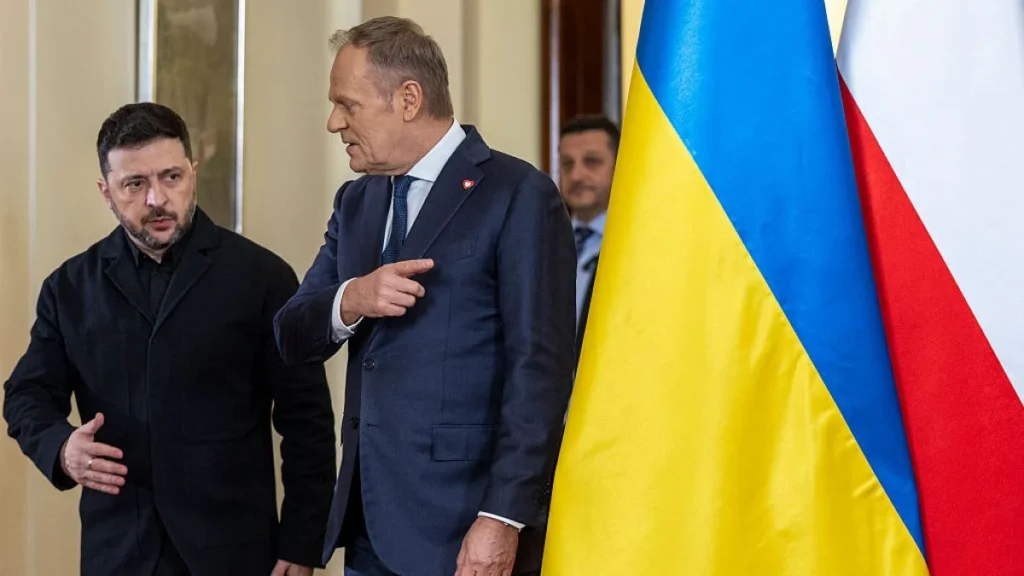 Дональд Туск і Володимир Зеленський обговорюють напругу у відносинах з Польщею