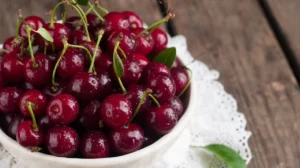 chereshnia-koryst-hlybokyi-rozbir-vlastyvostei-vitaminiv-i-vplyvu-na-orhanizm-84cf