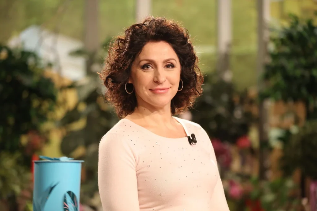 nadiia-matvieieva-shliakh-vid-kerchi-do-ekraniv-i-kouchynhu-40ce